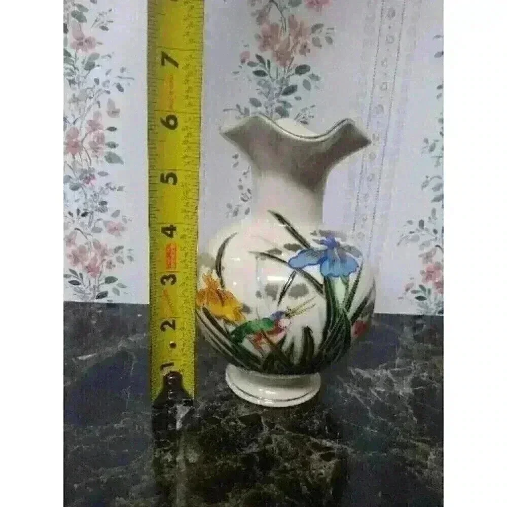 MID-CENTURY TOYO JAPAN VASE -IRIS / KINGFISHER BIRD RUFFLED RIM 6” Gold Trim